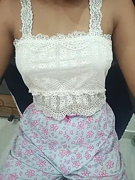 Snapshot of sexy_Diya0 chatting on 06.19.26 sexy Diya0 online show from 06.19.26