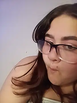 Snapshot of VeryGirlhot chatting on 07.19.26 VeryGirlhot online show from 07.19.26