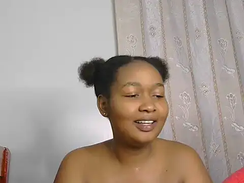 Snapshot of brownsugar_booty chatting on 06.20.26 brownsugar booty online show from 06.20.26