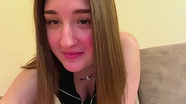 Snapshot of AnnaMaccoil chatting on 05.30.26 AnnaMaccoil online show from 05.30.26