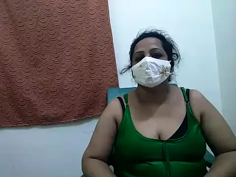 Snapshot of tamil_malluaunty chatting on 05.29.26 tamil malluaunty online show from 05.29.26