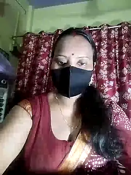 Snapshot of PRIYANKA_023 chatting on 07.05.26 PRIYANKA 023 online show from 07.05.26