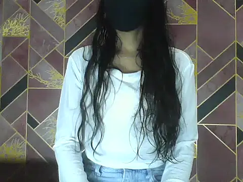 Snapshot of Hot-Roshni chatting on 06.30.26 Hot-Roshni online show from 06.30.26