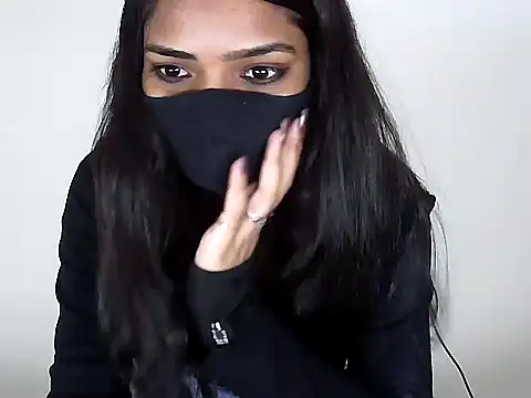 Snapshot of Hot-Roshni chatting on 07.16.26 Hot-Roshni online show from 07.16.26