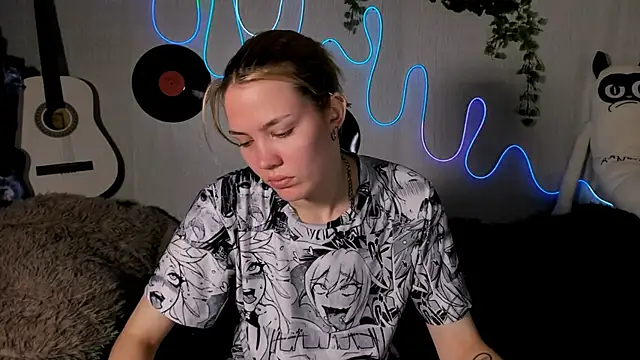 Snapshot of Milena_Stasym chatting on 07.25.26 Milena Stasym online show from 07.25.26