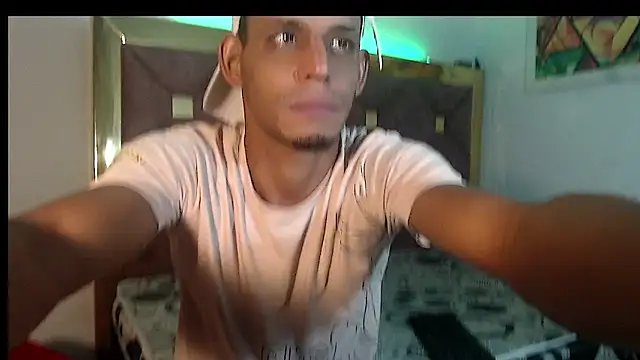 Snapshot of Brendt_Hotx chatting on 06.10.26 Brendt Hotx online show from 06.10.26