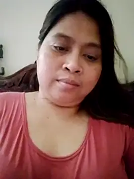 Pinayhotmom26 online show from 06.26.26