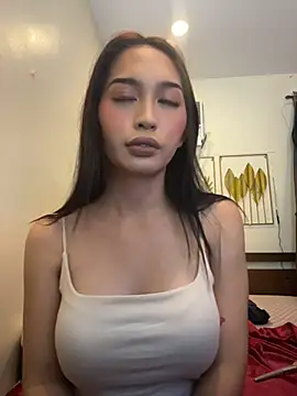 Snapshot of lovely_samina chatting on 06.23.26 lovely samina online show from 06.23.26