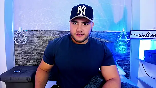 apolorusso online show from 07.14.26