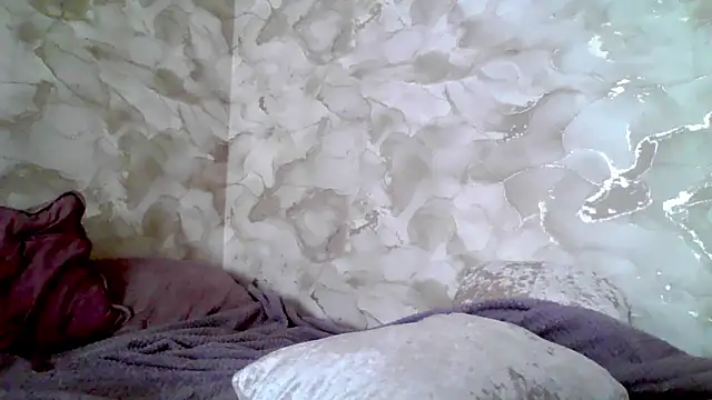 Snapshot of Lily_secret chatting on 06.30.26 Lily secret online show from 06.30.26