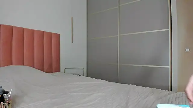 SofiClimbing online show from 02.18.25