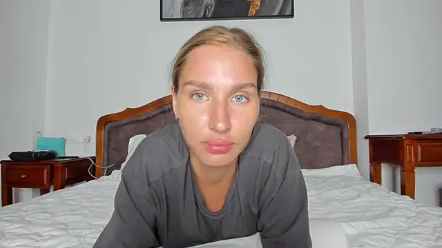 SofiClimbing online show from 10.24.25