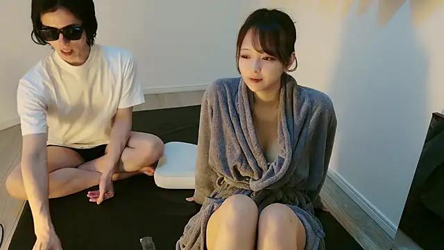 Snapshot of sakura_eroeroboin chatting on 06.20.26 sakura eroeroboin online show from 06.20.26