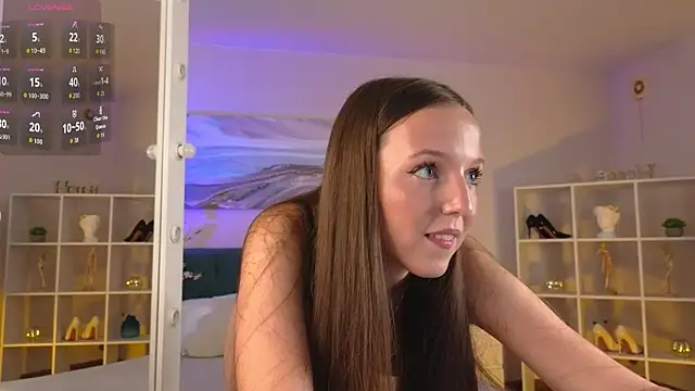 Snapshot of bbgrace_ chatting on 06.26.26 bbgrace online show from 06.26.26