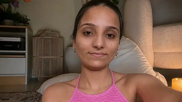 Snapshot of Vartikapussy82 chatting on 06.01.26 Vartikapussy82 online show from 06.01.26