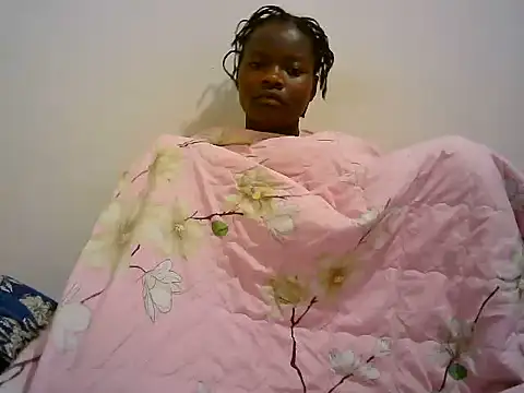 Snapshot of BerryJulie chatting on 06.16.26 BerryJulie online show from 06.16.26
