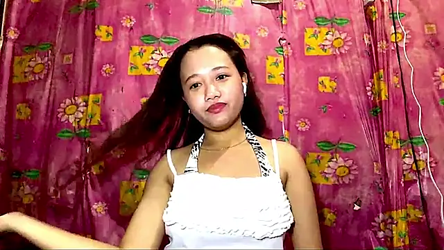 Snapshot of Abegail2221 chatting on 06.10.26 Abegail2221 online show from 06.10.26