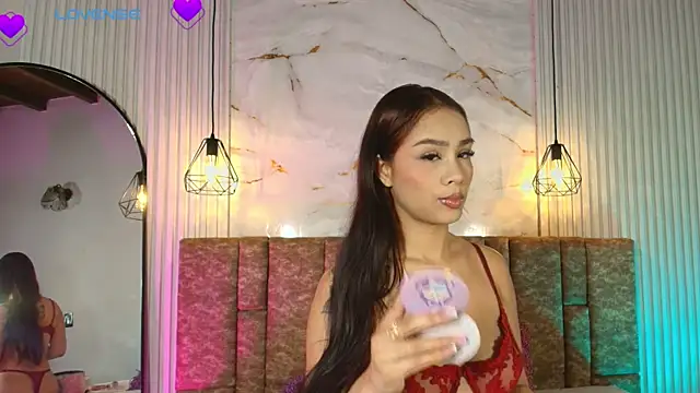 Snapshot of KENNIA_SWEETIEE chatting on 07.16.26 KENNIA SWEETIEE online show from 07.16.26