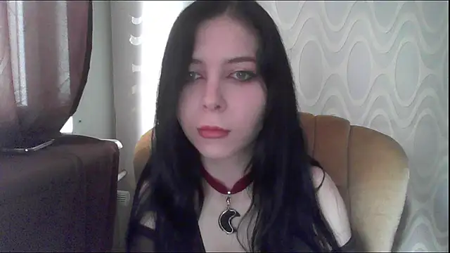 Snapshot of RileyTight chatting on 06.12.26 RileyTight online show from 06.12.26