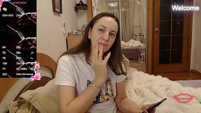 Yevgeshka-Milashka online show from 12.18.25