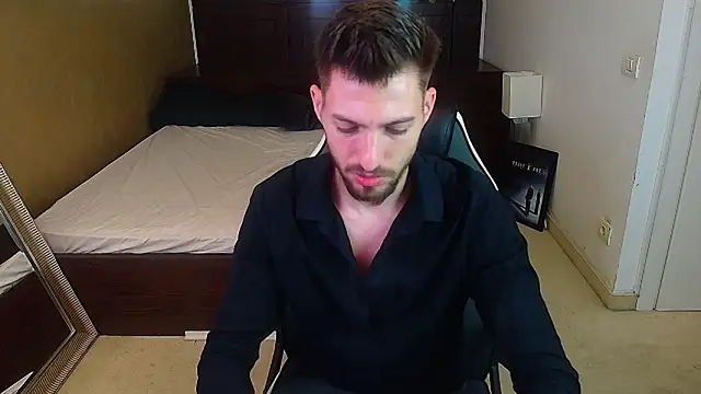 Snapshot of FelixRook chatting on 06.19.26 FelixRook online show from 06.19.26