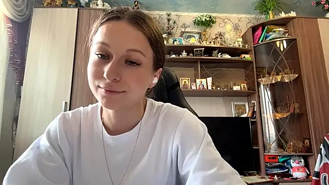 Snapshot of TaIliedGuest chatting on 06.02.26 TaIliedGuest online show from 06.02.26