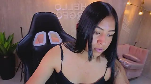 Snapshot of lia_x_a chatting on 07.06.26 lia x a online show from 07.06.26