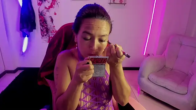 Alice Roosee online show from 06.29.26