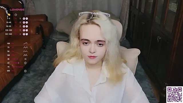 Snapshot of Oxcy_Secret chatting on 07.24.26 Oxcy Secret online show from 07.24.26