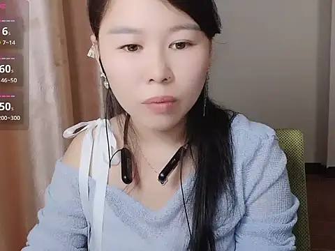 Snapshot of Nana-loveXX chatting on 06.06.26 Nana-loveXX online show from 06.06.26