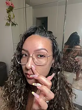 Snapshot of leana_bgeee chatting on 06.19.26 leana bgeee online show from 06.19.26