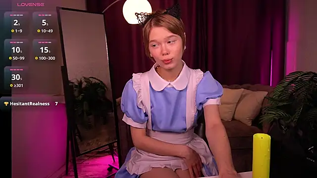 Snapshot of EvaEverly chatting on 06.30.26 EvaEverly online show from 06.30.26