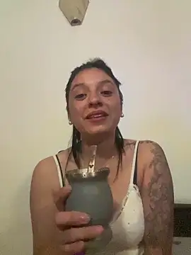 pia pilar online show from 06.06.26