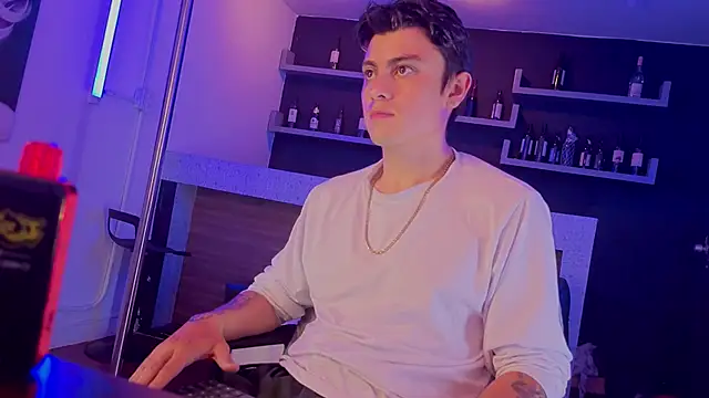 angel still  online show from 06.18.26