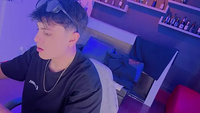 angel still  online show from 07.08.26
