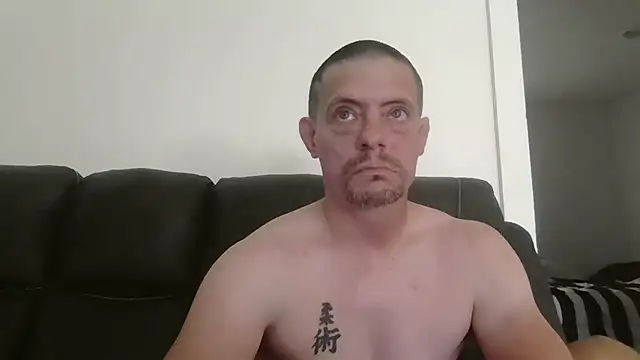 Snapshot of Daddy_Smallz_xxx chatting on 06.20.26 Daddy Smallz xxx online show from 06.20.26