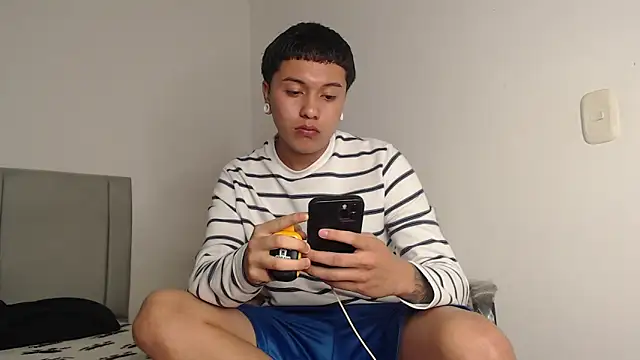 Snapshot of Owenn__blueee chatting on 06.16.26 Owenn blueee online show from 06.16.26