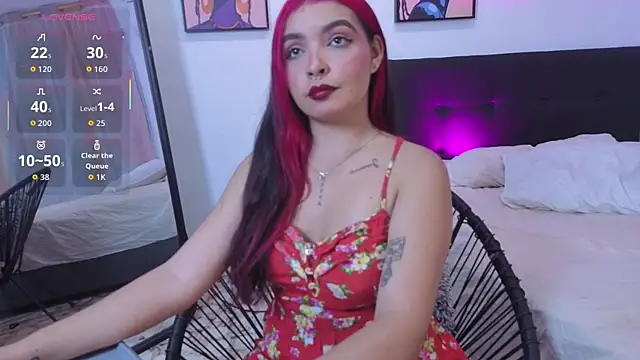 Snapshot of Maia_Mancini5 chatting on 06.26.26 Maia Mancini5 online show from 06.26.26