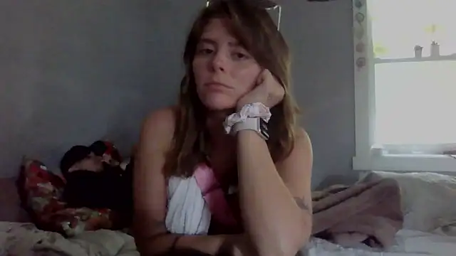 Snapshot of perfect_us696 chatting on 06.18.26 perfect us696 online show from 06.18.26