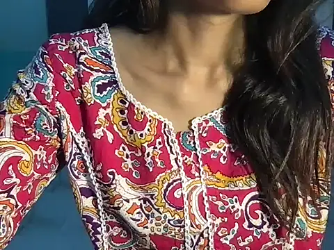 Snapshot of SIMRAN_RANI chatting on 06.28.26 SIMRAN RANI online show from 06.28.26