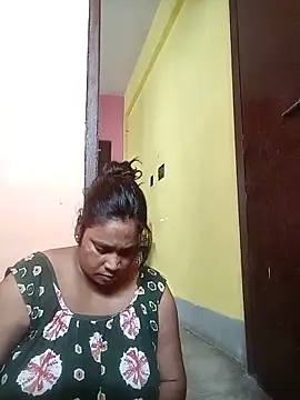Snapshot of Sampa-hot-boudi chatting on 06.17.26 Sampa-hot-boudi online show from 06.17.26