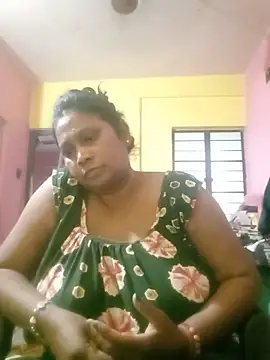 Snapshot of Sampa-hot-boudi chatting on 06.18.26 Sampa-hot-boudi online show from 06.18.26