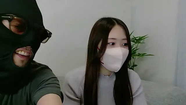 Snapshot of YMMT-AK chatting on 07.02.26 YMMT-AK online show from 07.02.26