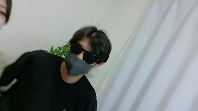 Snapshot of YMMT-AK chatting on 07.30.26 YMMT-AK online show from 07.30.26