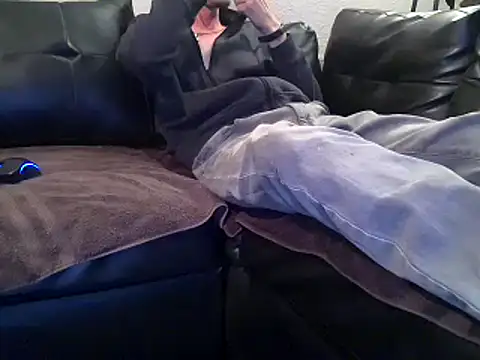 Snapshot of Mstrdstrctn7 chatting on 01.01.25 Mstrdstrctn7 online show from 01.01.25