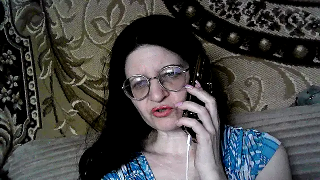 Snapshot of Dear_Annet chatting on 06.14.26 Dear Annet online show from 06.14.26