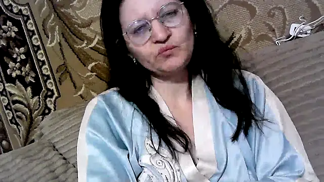 Snapshot of Dear_Annet chatting on 06.21.26 Dear Annet online show from 06.21.26