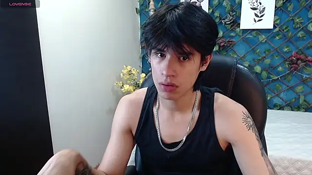 Snapshot of wayath1 chatting on 07.08.26 wayath1 online show from 07.08.26