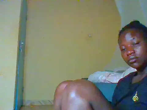 Snapshot of candycrusha chatting on 06.30.26 candycrusha online show from 06.30.26