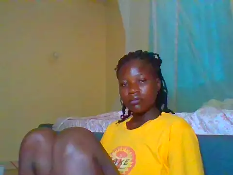 Snapshot of candycrusha chatting on 07.15.26 candycrusha online show from 07.15.26